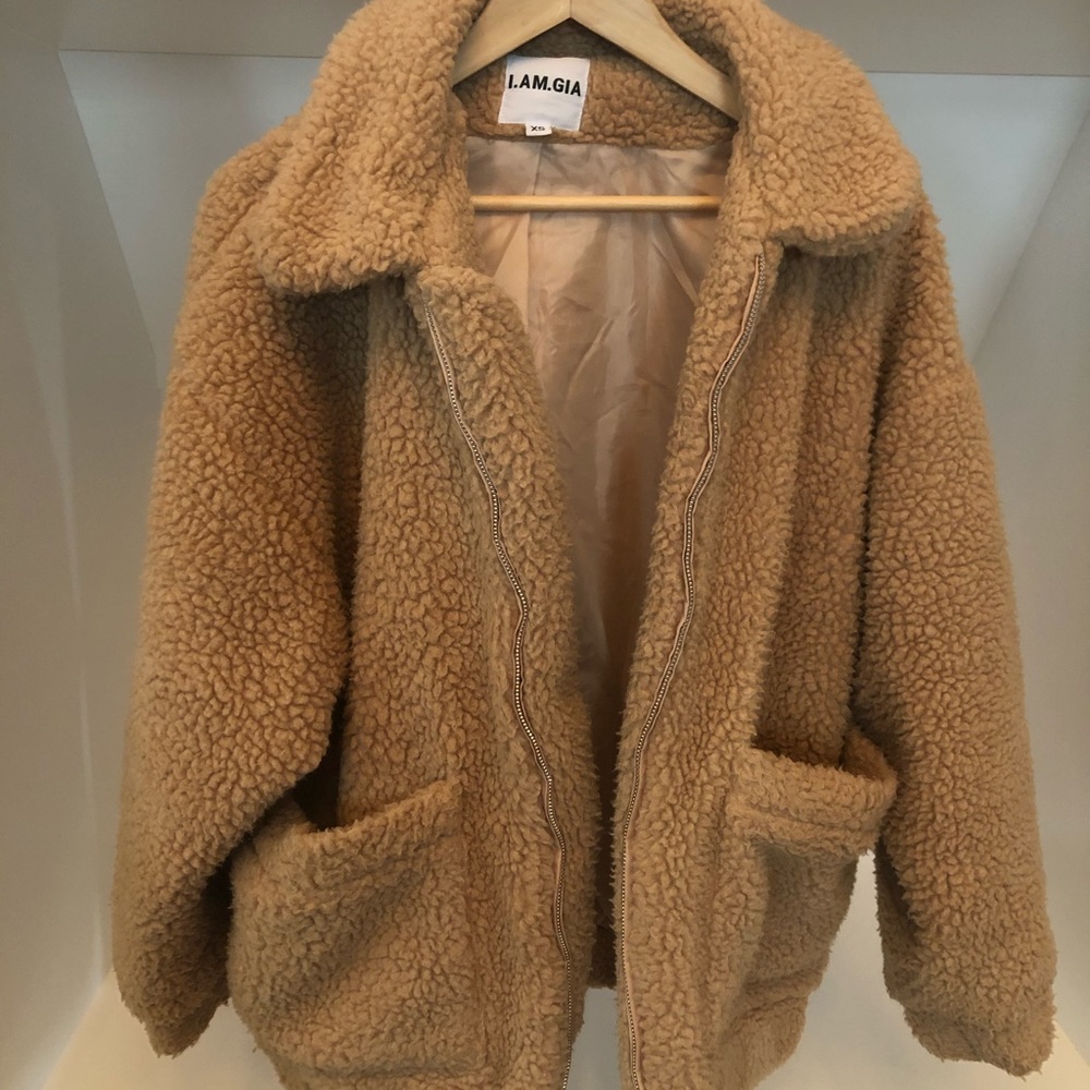 I Am Gia pixie coat